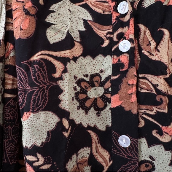 Roller Rabbit Women’s Soft Button Down Shirt Blouse Black Coral Beige Size XL - Picture 5 of 7